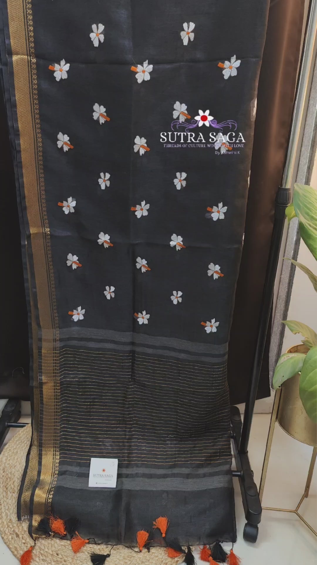 Load video: Shubhra -Premium Linen Sarees