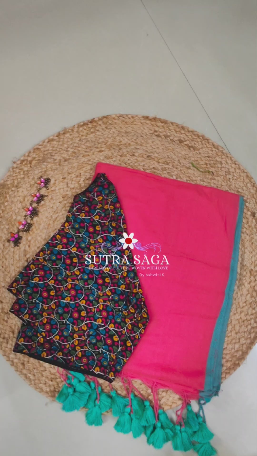 Load video: Combos - Saree and Blouse