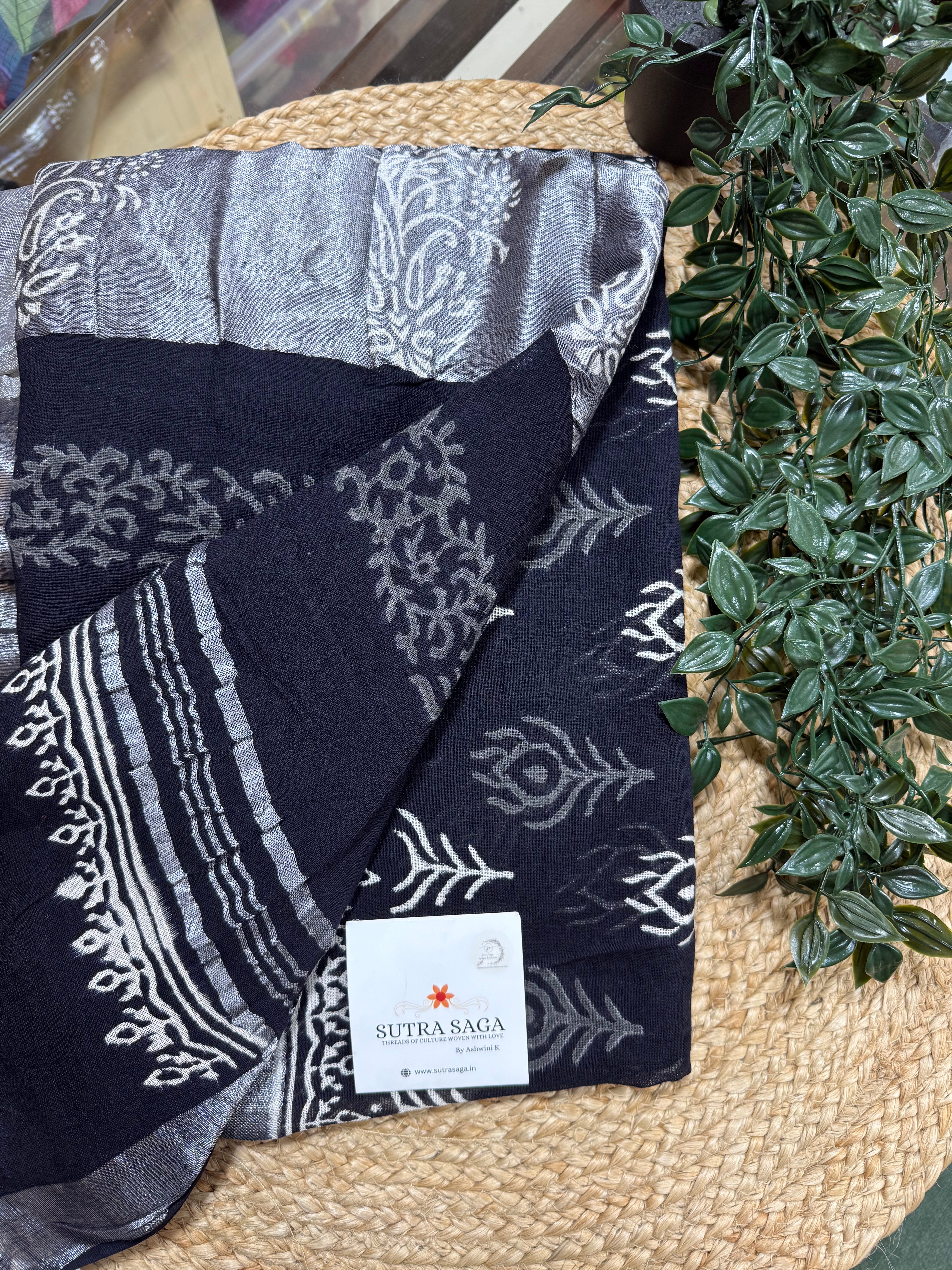 Linen Cotton Saree with Zari Border