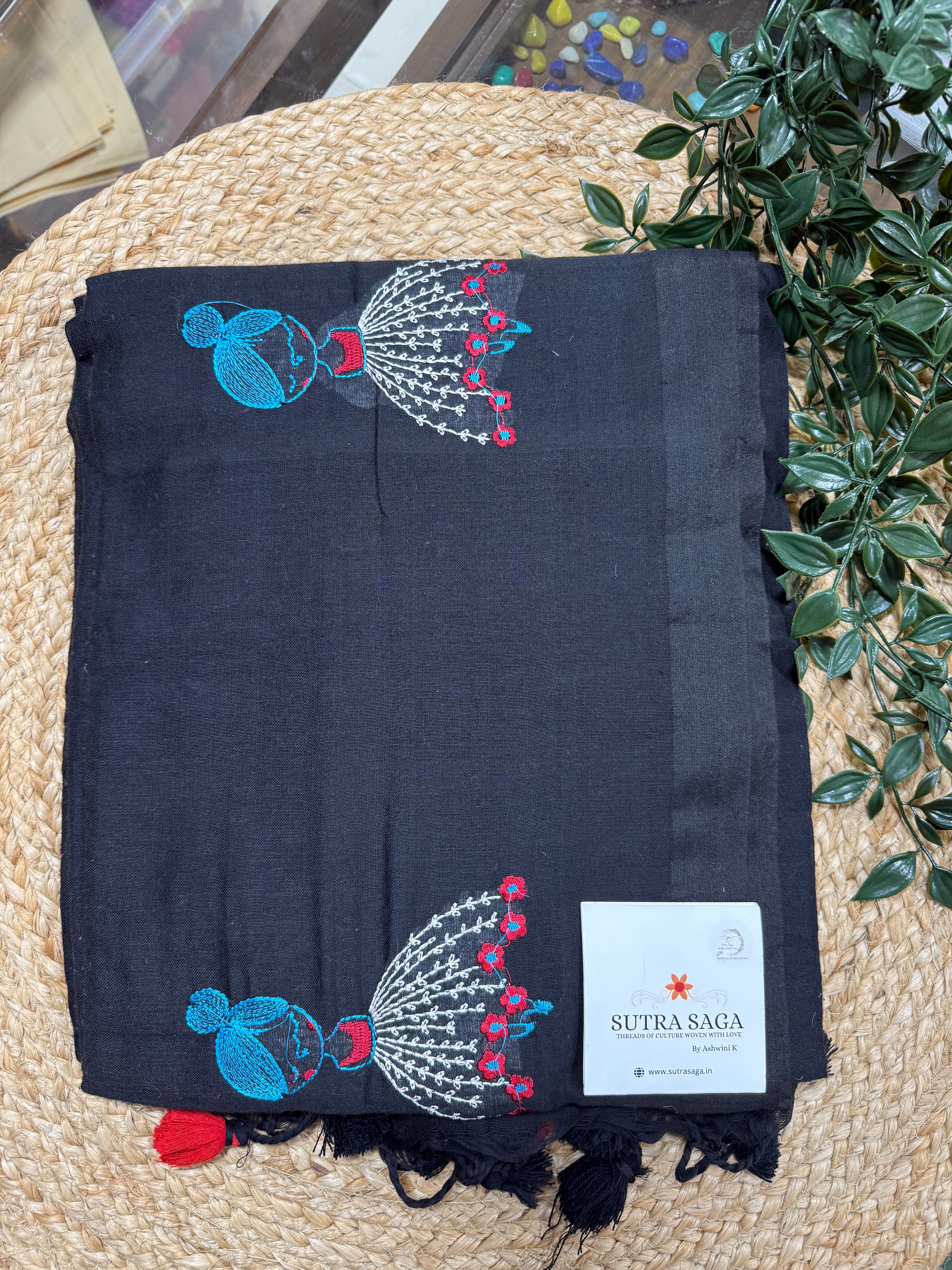 Mul Cotton Doll Embroidery Saree