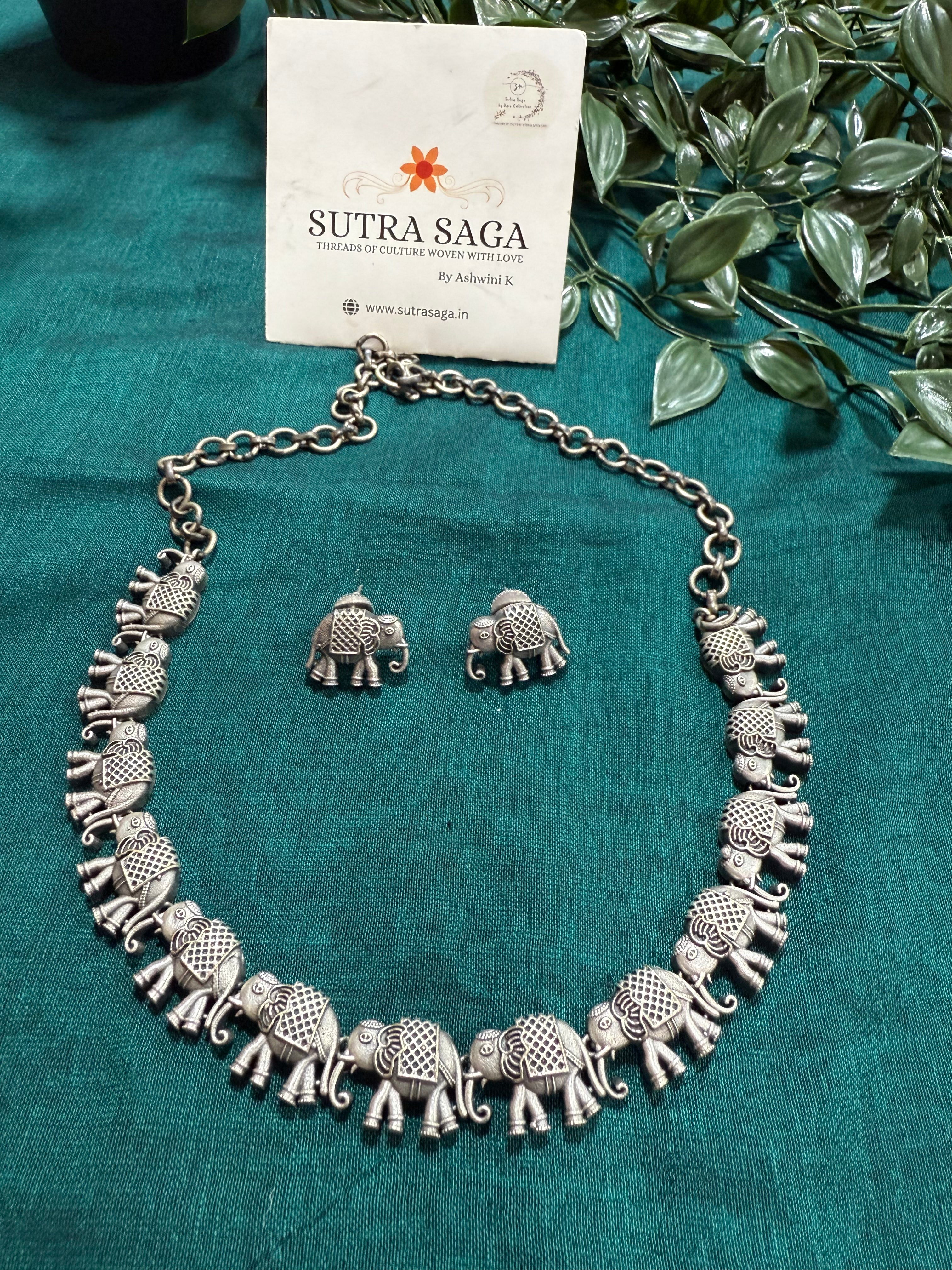 Choker with Earrings