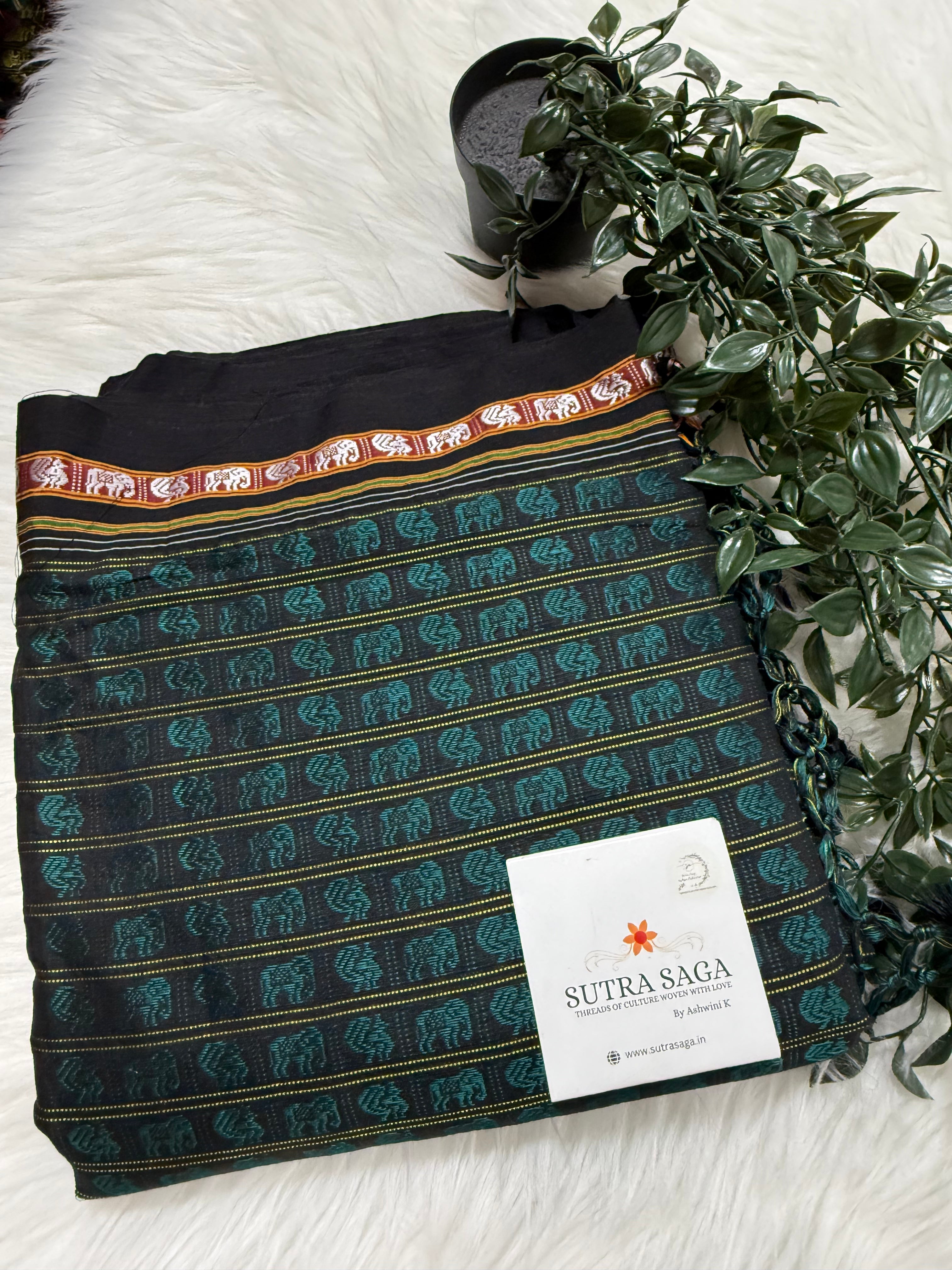 Hathi More Gaj Mayur  Saree