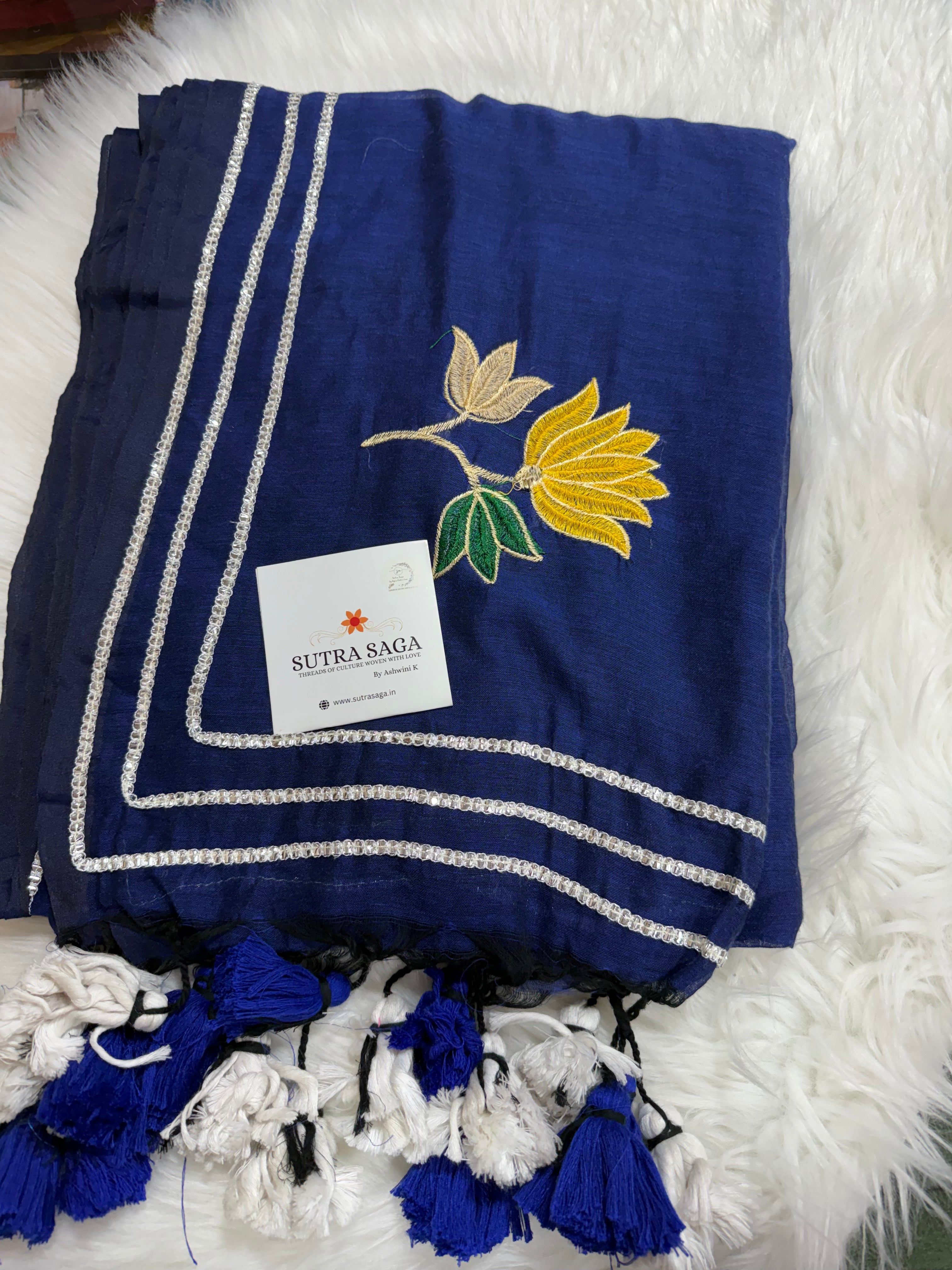 Gotapatti Lotus Saree