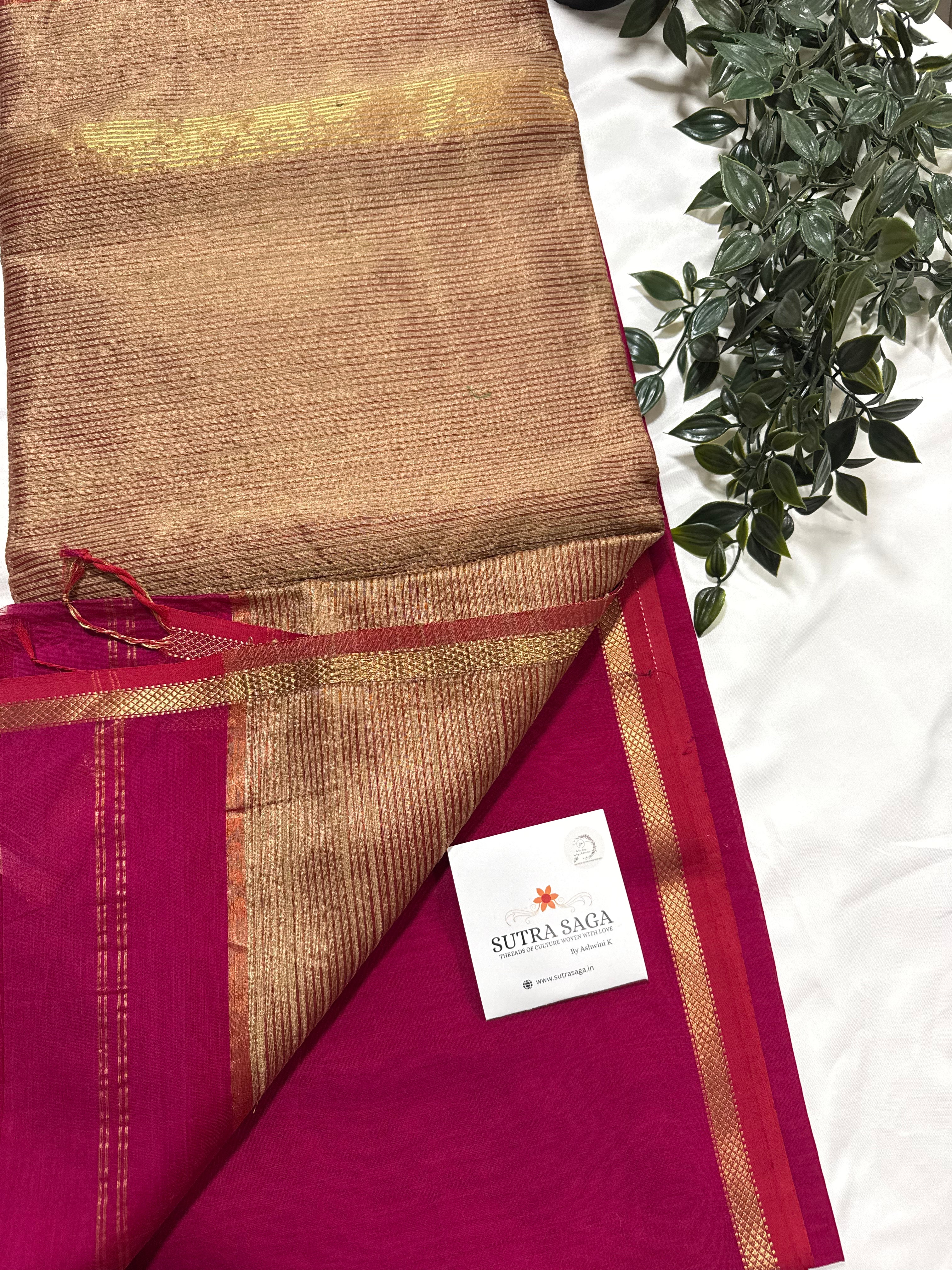 Gicha Palla plain Maheshwari Silk Sarees with Small Border